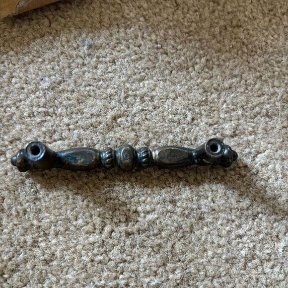 Art & Design Professional Hardware Cabinet Pulls 4 Boxes 24 Total - Picture 8 of 12